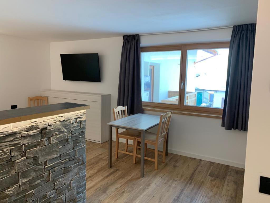 Chalet Dal Grant Livigno Exterior photo
